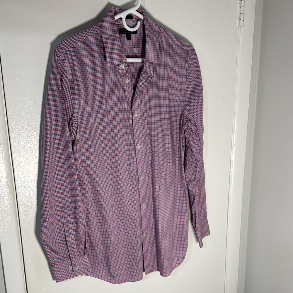 Banana Republic Men's medium red, white, blue pattern button up dress shirt